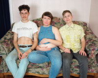 JJ-Levine-Family-2020-4096px-sRGB thumbnail